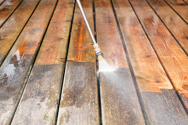 Best Deck and Patio Pressure Washing in South Elgin, IL